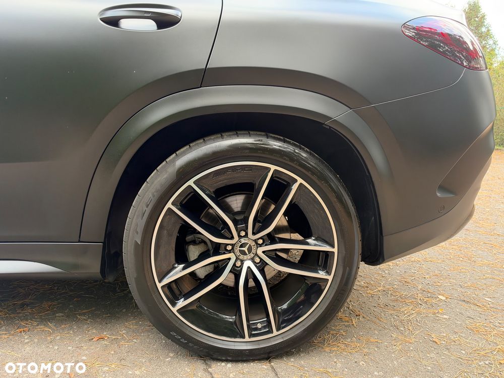 Mercedes-Benz GLE - 25