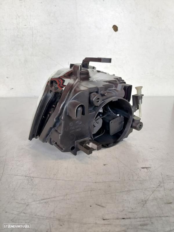 Farol Frente Esquerdo / Otica Esquerda Audi A3 (8P1)  8P0941003bb Hell - 10