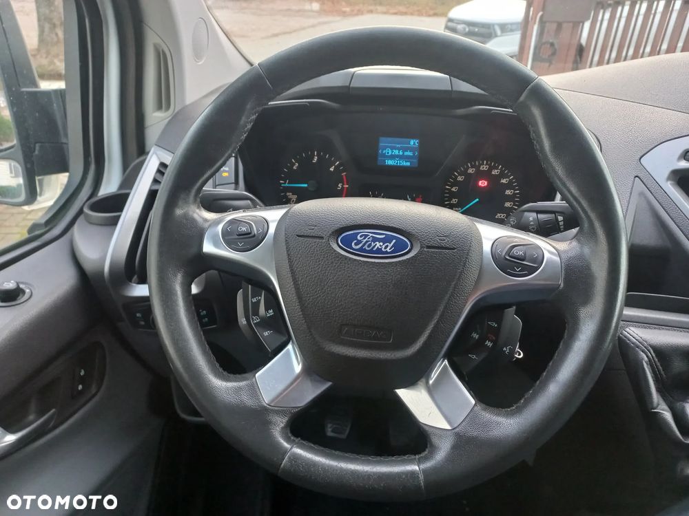 Ford Transit Custom - 19