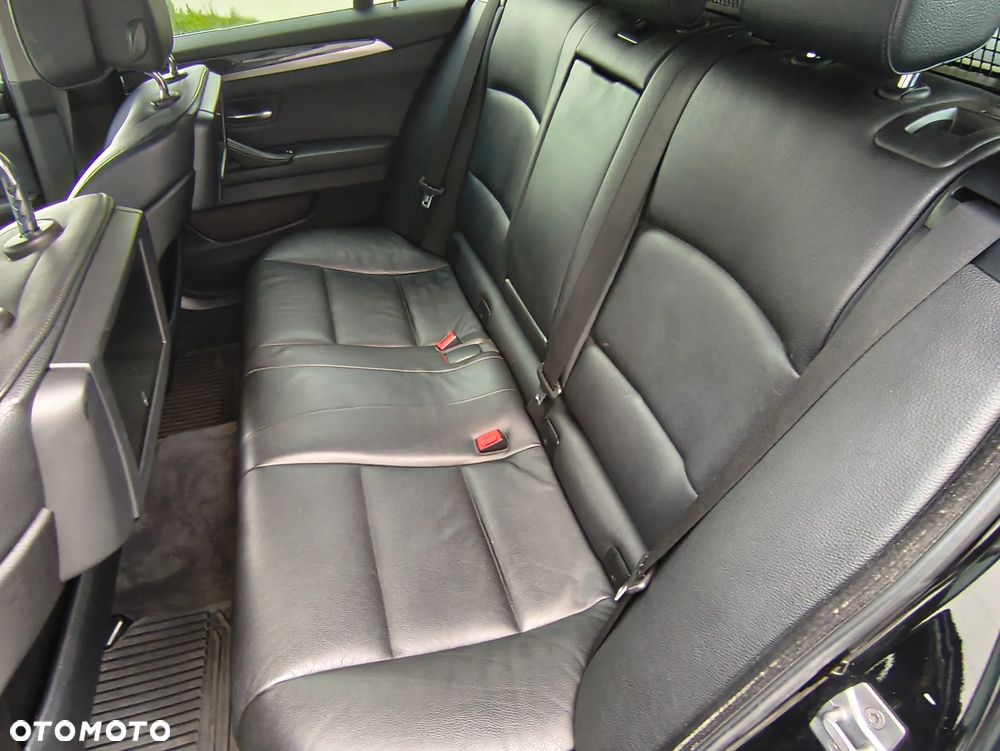 BMW Seria 5 520d - 9