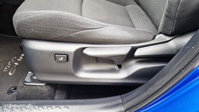 Toyota C-HR 1.8 Hybrid Exclusive - 18
