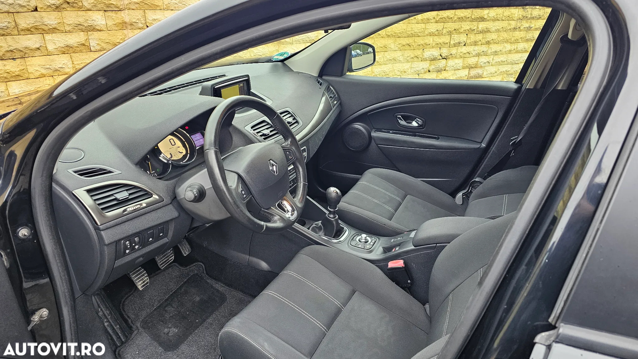 Renault Megane Grandtour ENERGY TCe 130 LIMITED - 20