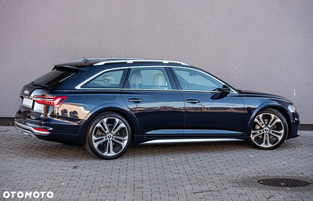 Audi A6 Allroad - 14