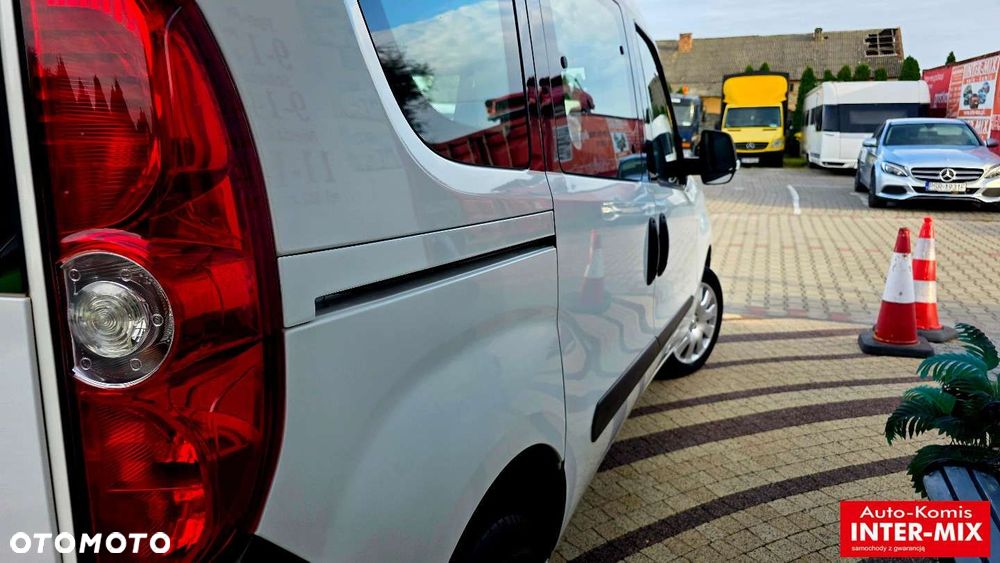 Opel Combo - 16