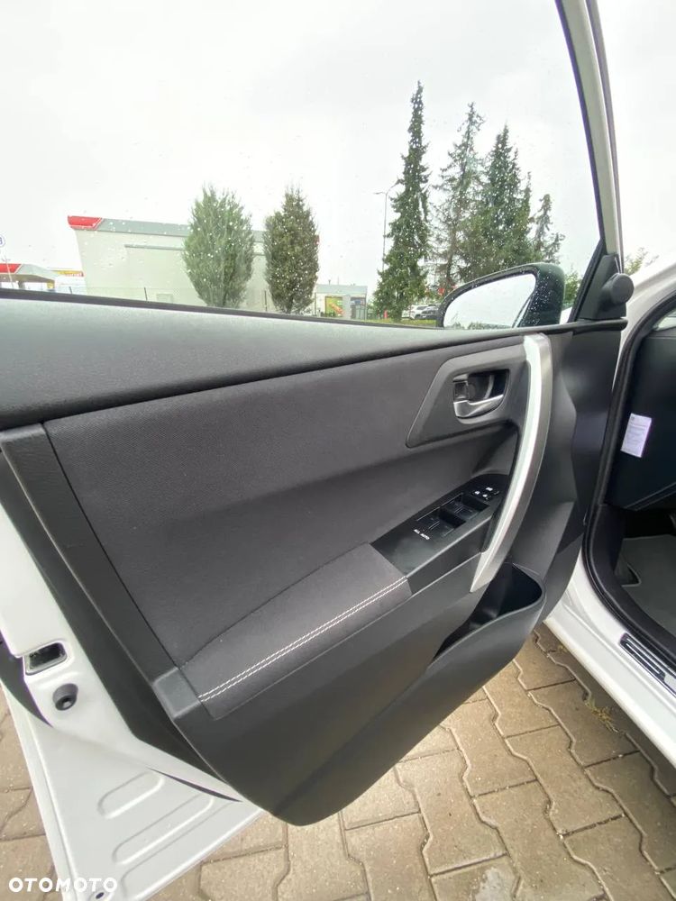 Toyota Auris - 24
