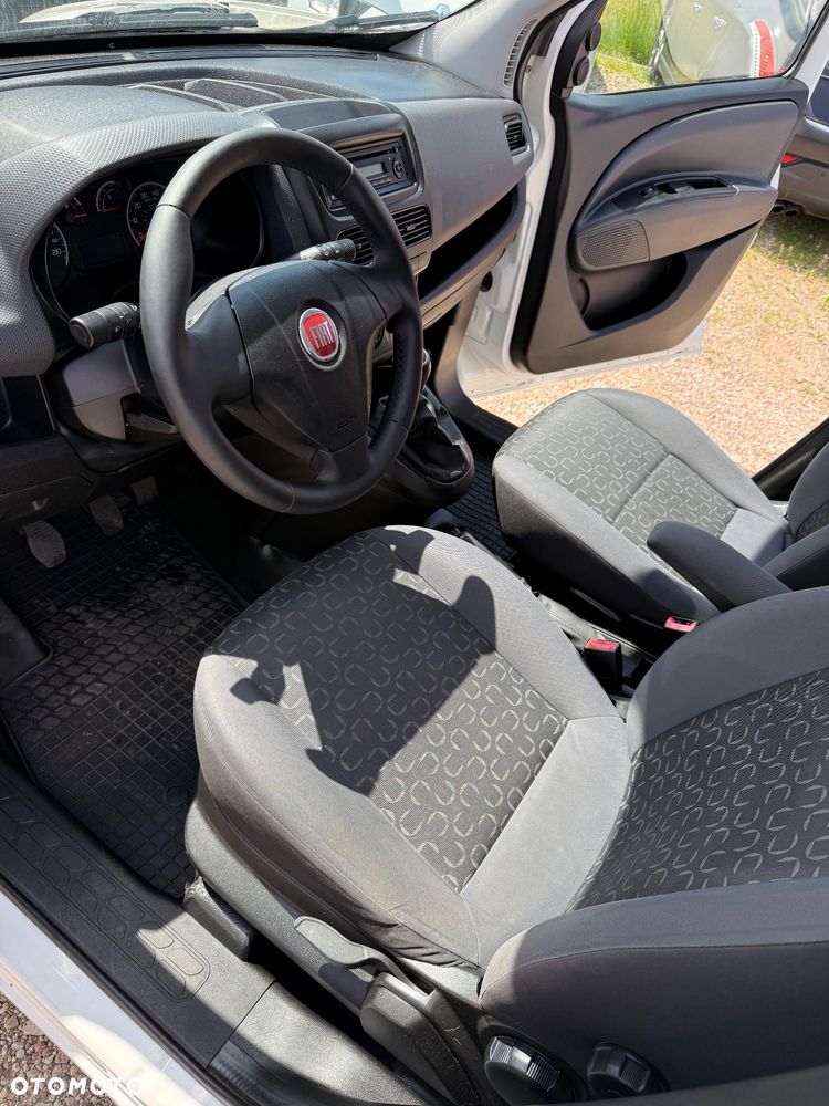 Fiat DOBLO MAXI 1.4 TJET 120 KM NOWY GAZ LPG SUPER STAN OKAZJA 100% PEWNY - 9