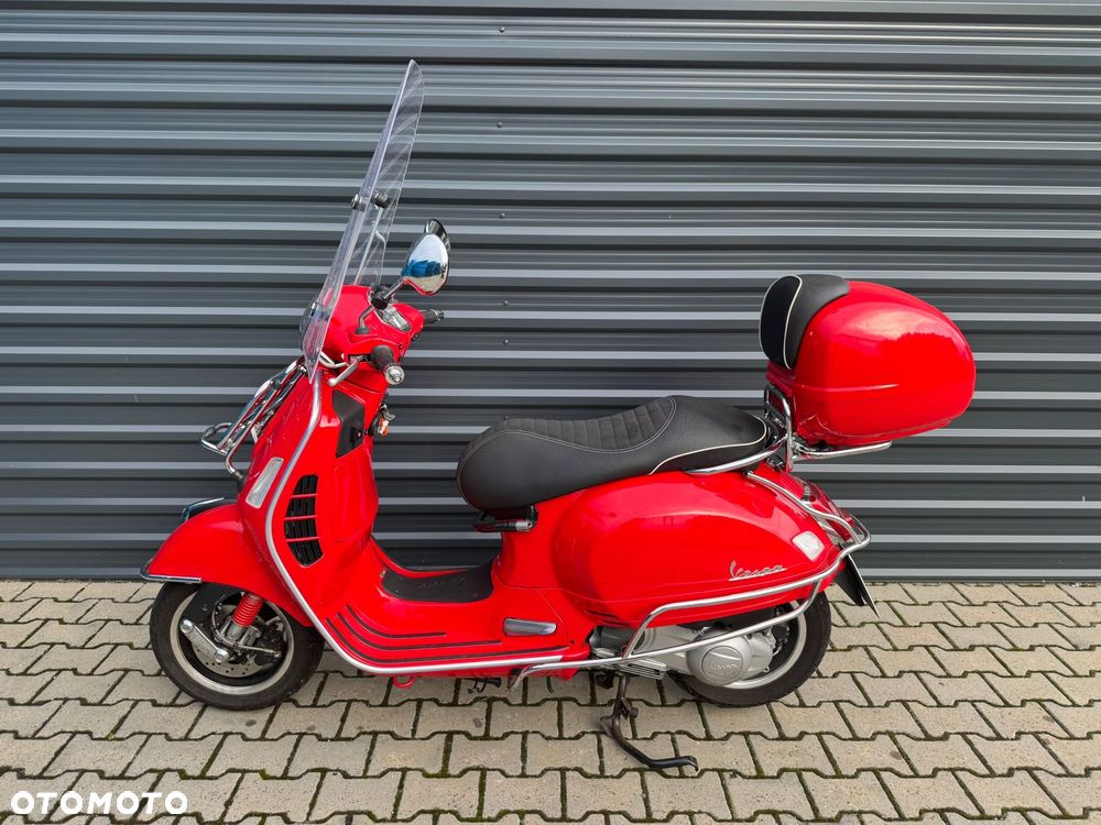 Vespa GTS - 4
