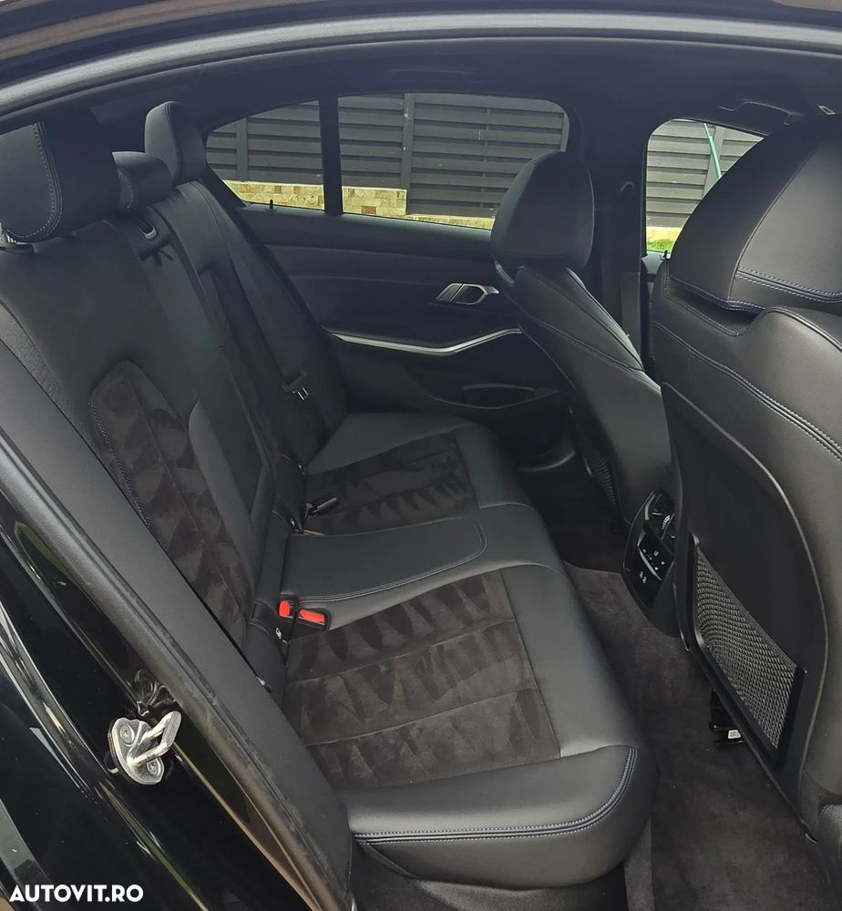 BMW Seria 3 320d Aut. Edition M Sport Shadow - 21