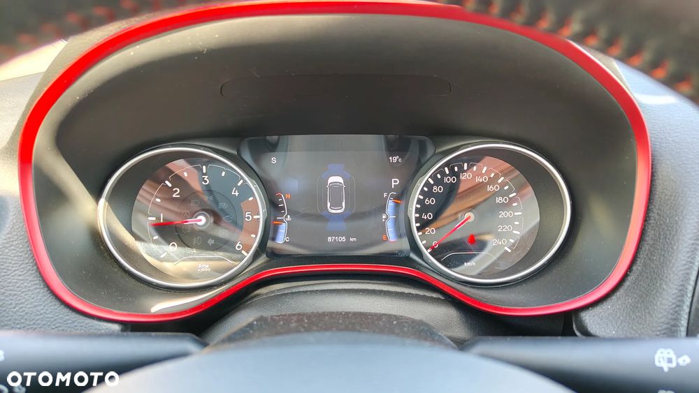 Jeep Compass 2.0 MJD Trailhawk 4WD S&S - 21