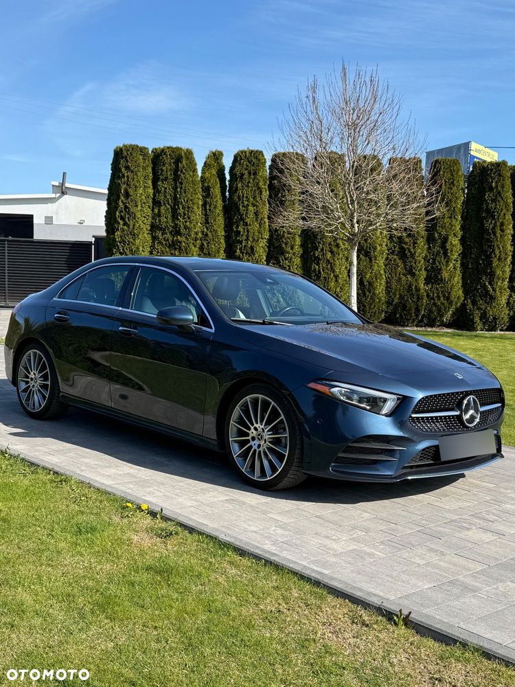 Mercedes-Benz Klasa A 220 4-Matic AMG Line 8G-DCT - 2