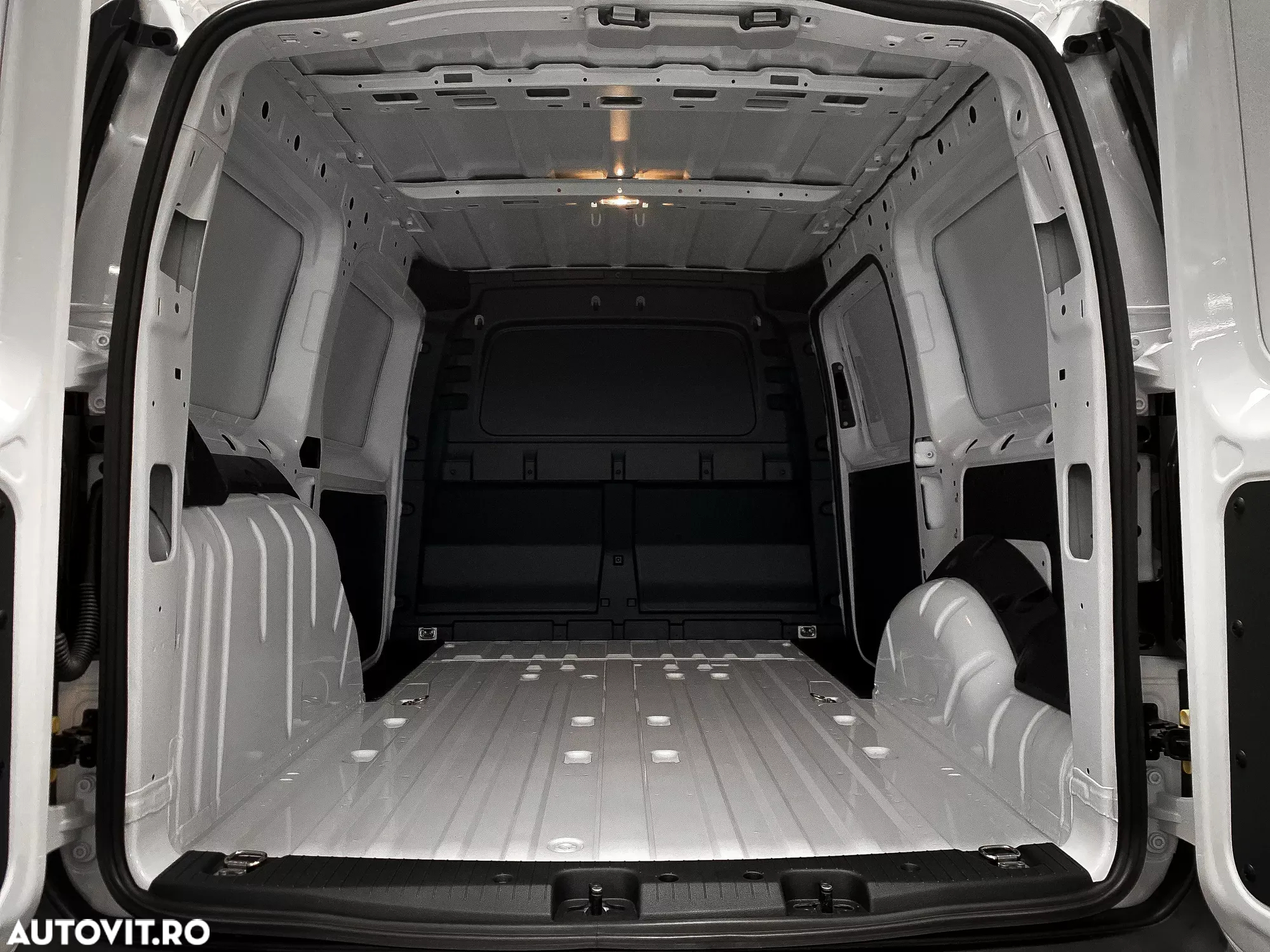 Ford NEW TRANSIT CONNECT VAN L2 - 7