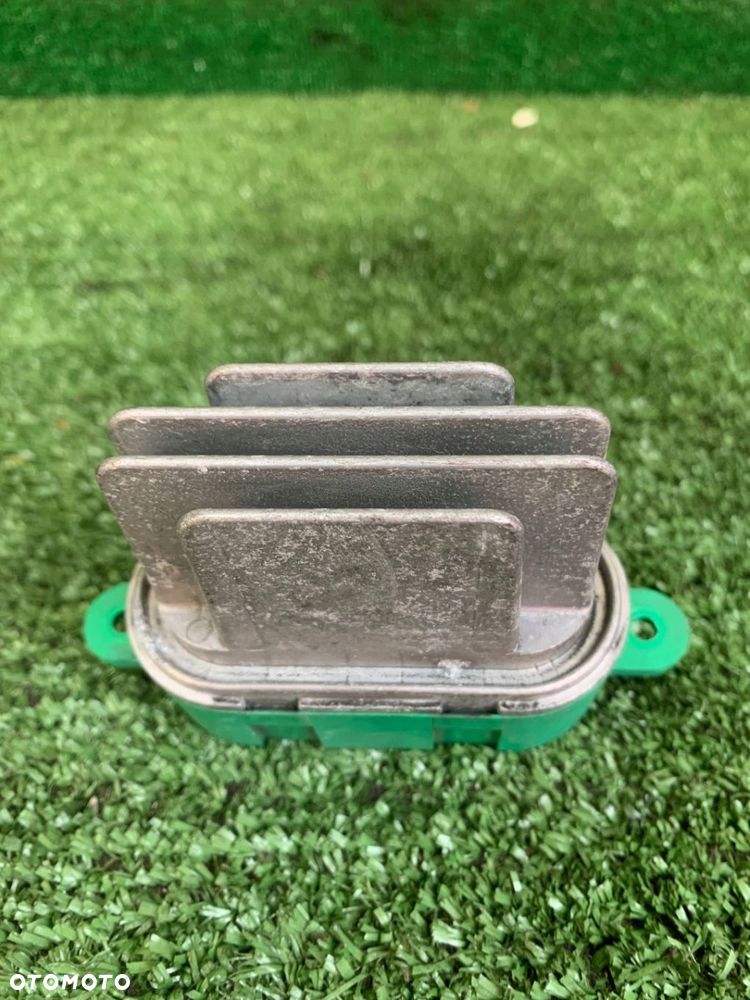 Rezystor Opornik dmuchawy nawiewu Renault Espace IV 52492365 WWA - 2