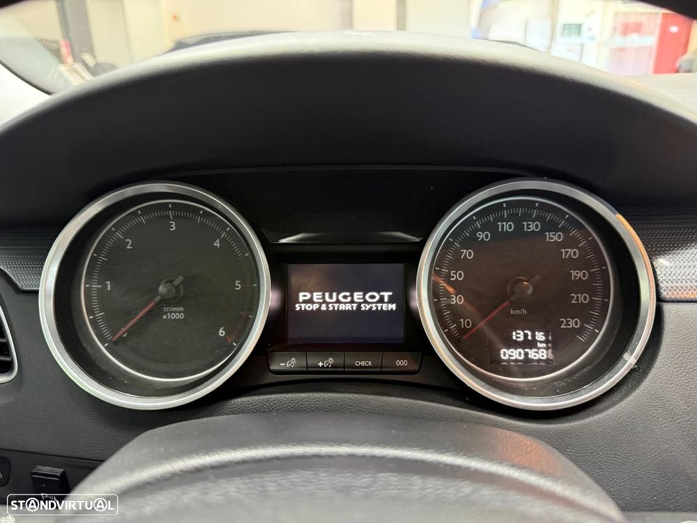 Peugeot 508 SW 1.6 BlueHDi Allure - 17