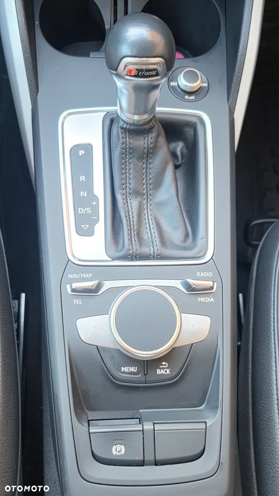 Audi Q2 2.0 TDI Quattro S tronic - 16