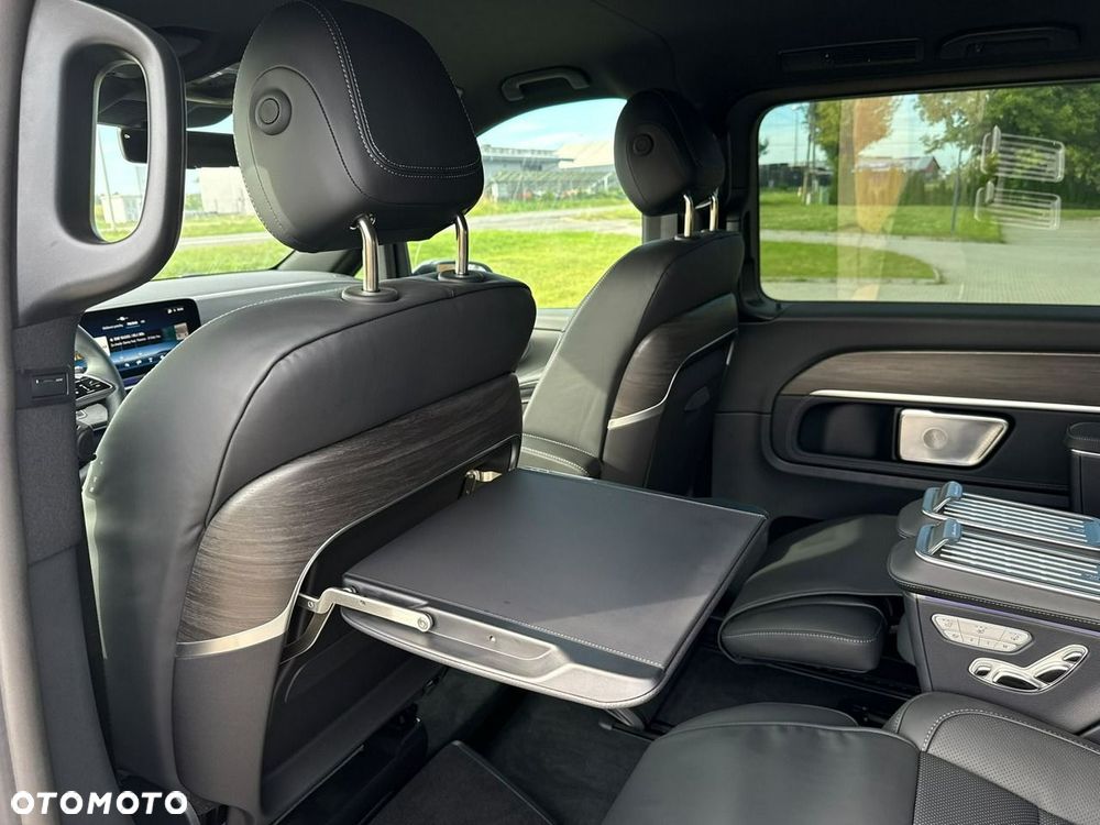 Mercedes-Benz Klasa V 300 d extralang 4Matic 9G-TRONIC Exclusive - 29