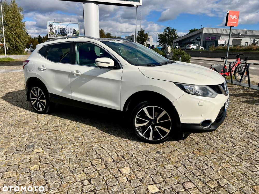 Nissan Qashqai 1.6 DIG-T Tekna - 2