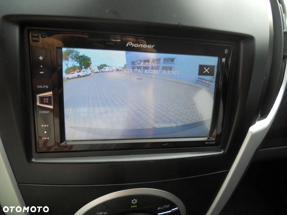 Isuzu D-Max 1.9 EC LS+ - 39