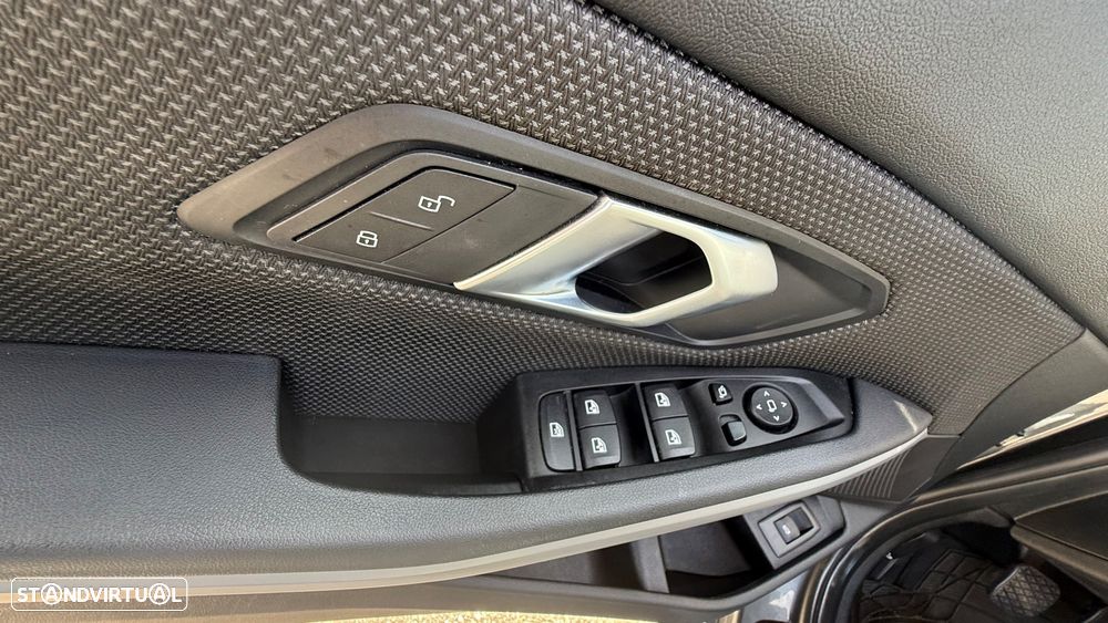 BMW 318 d Luxury Line - 8