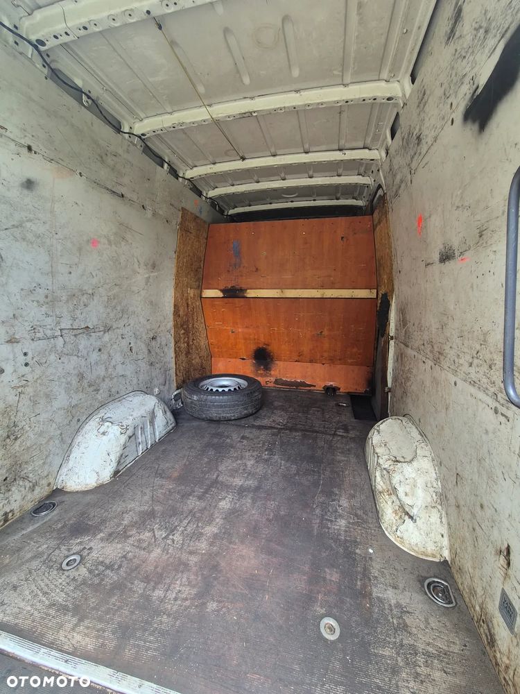 Volkswagen CRAFTER - 6