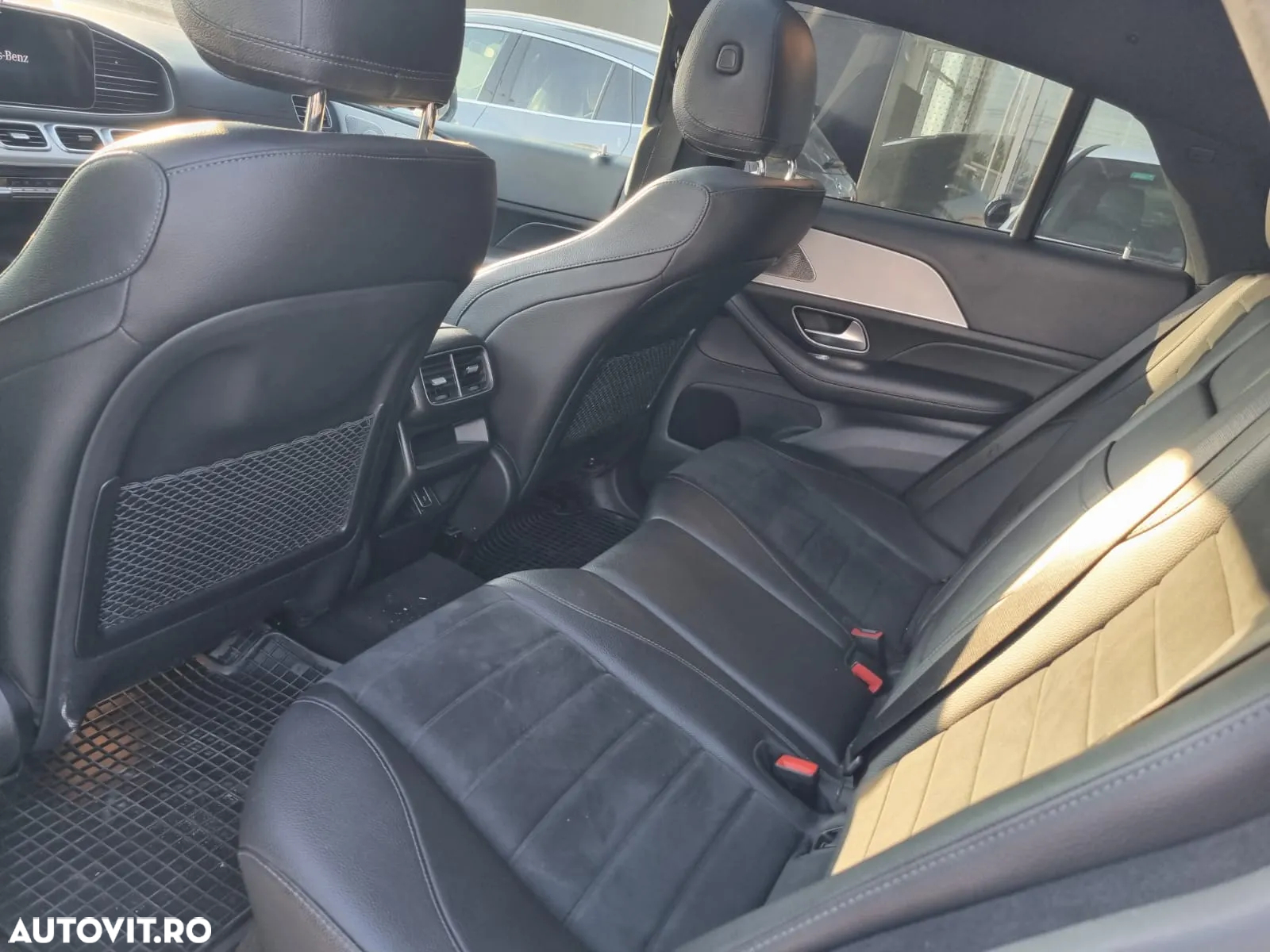 Mercedes-Benz GLE 350 d 4Matic 9G-TRONIC AMG Line - 15