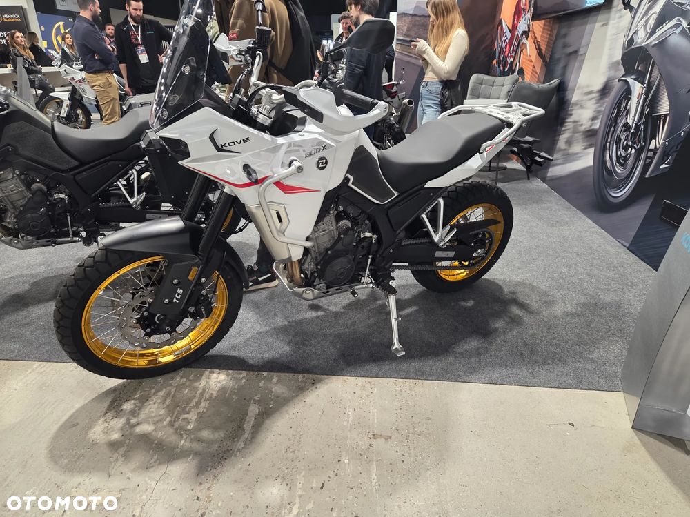 KOVE 800X Touring - 2