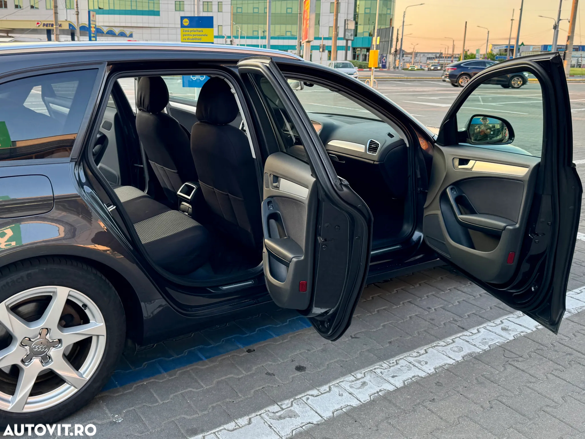 Audi A4 2.0 TDI Multitronic Avant - 18