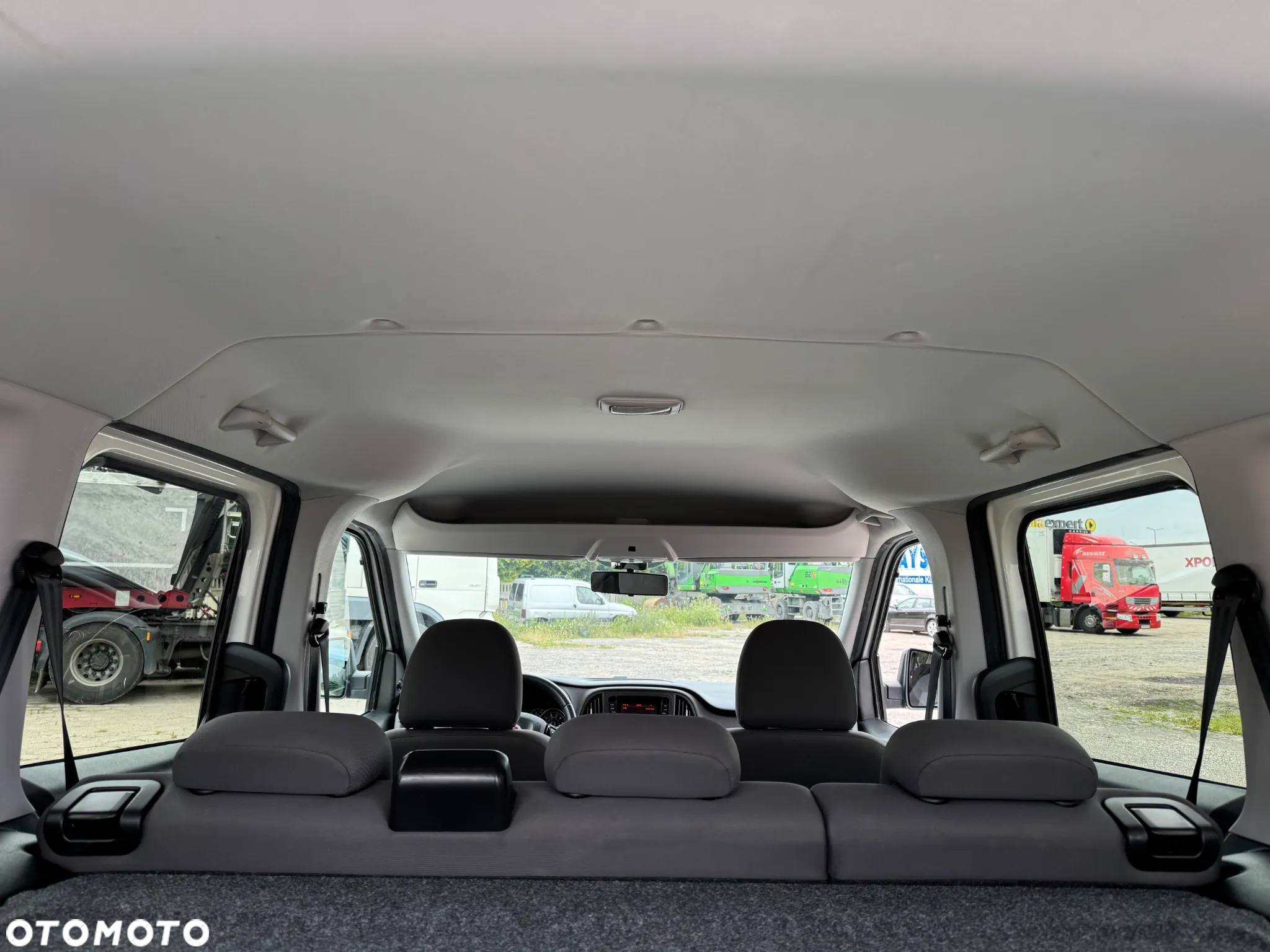 Fiat Doblo 1.4 T-Jet 16V Dynamic - 26