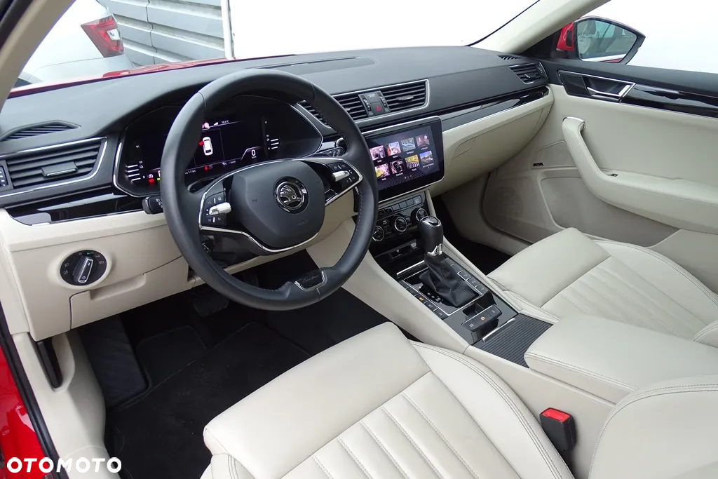 Skoda Superb 1.4 TSI Plug-In Hybrid L&K DSG - 21
