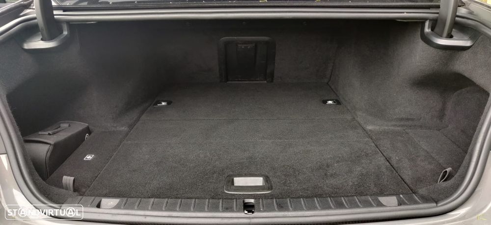 BMW 745 e iPerformance Pack M Auto - 16