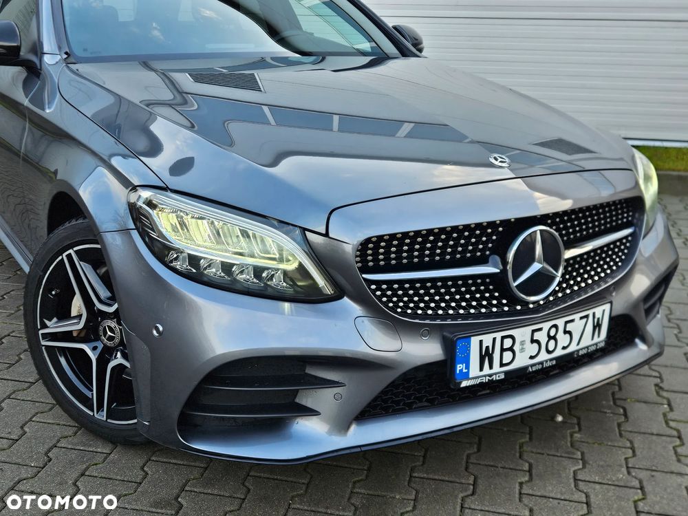 Mercedes-Benz Klasa C 180 9G-TRONIC - 27