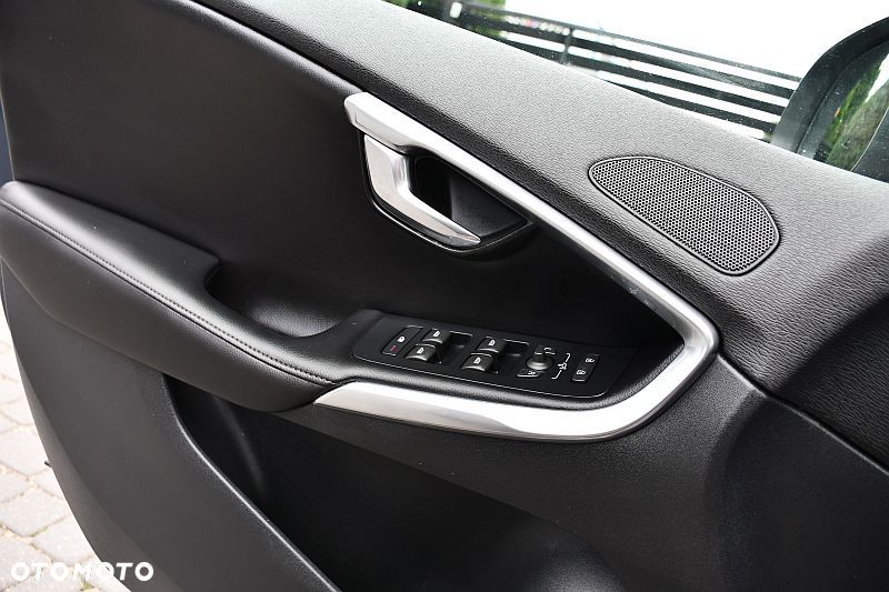 Volvo V40 T4 Inscription - 19