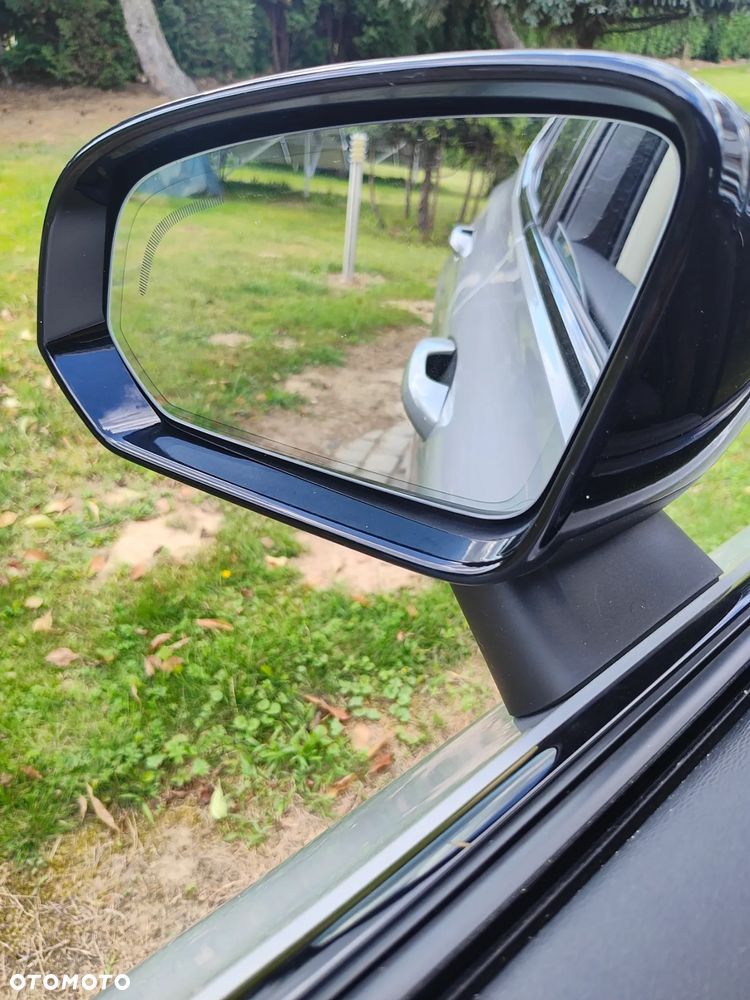 Volvo S60 B5 B AWD Plus Dark - 18