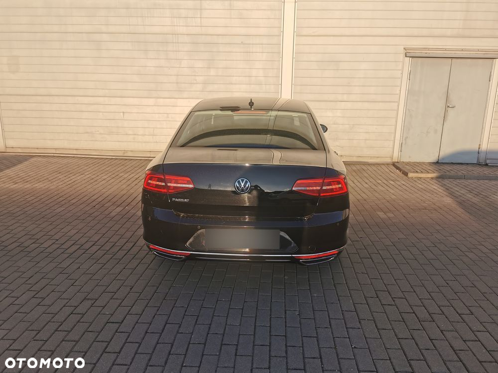 Volkswagen Passat 2.0 TDI Bi-Turbo BMT 4Mot Highline DSG - 7