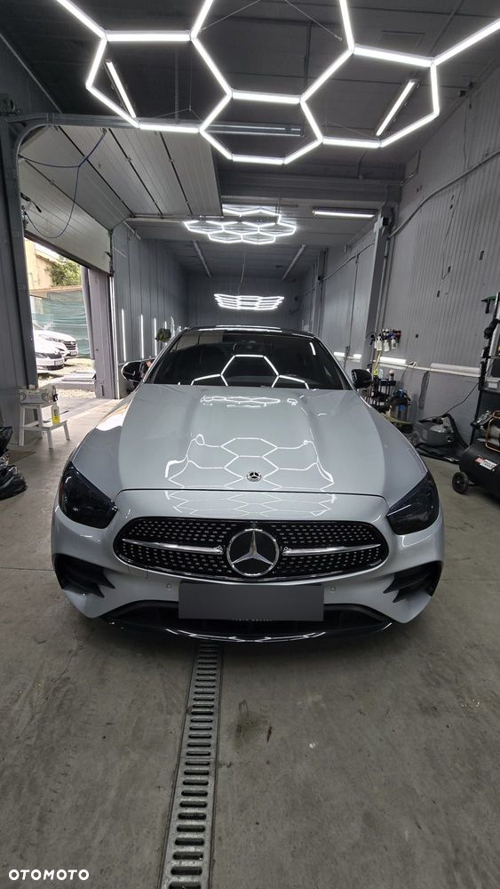Mercedes-Benz Klasa E 220 d 4-Matic AMG - 12