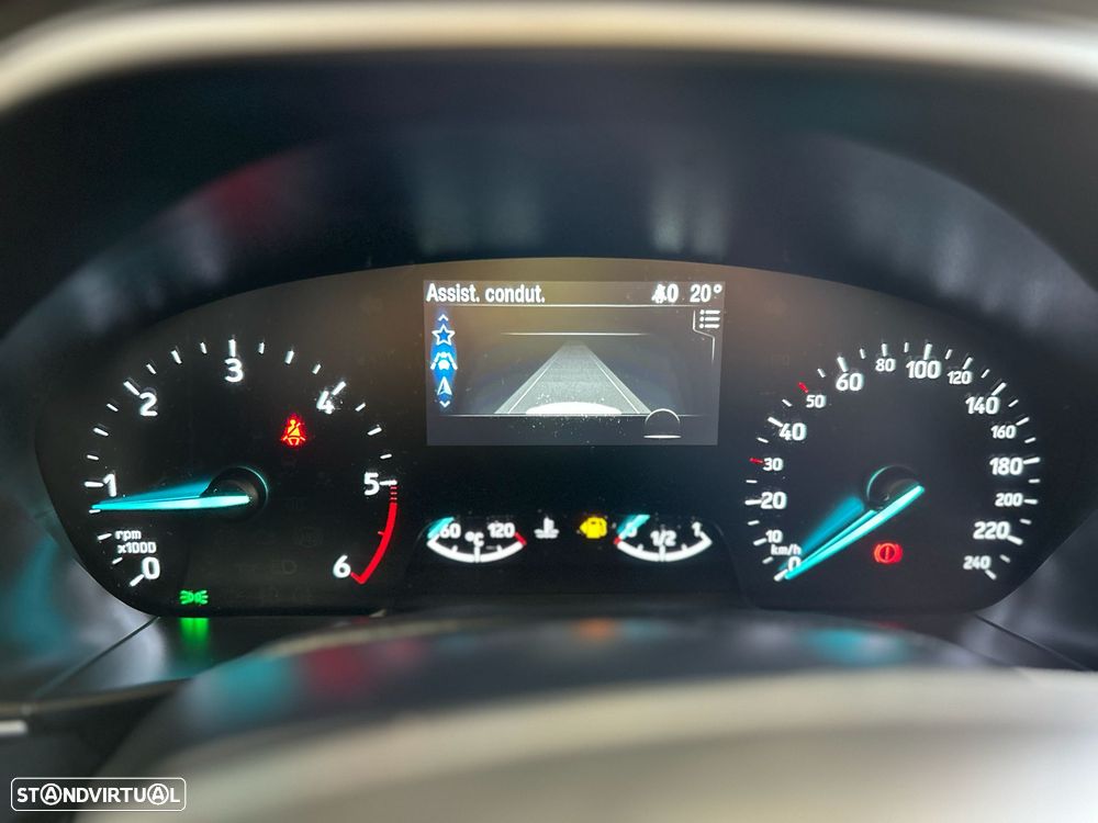 Ford Focus 1.5 EcoBlue S&S COOL&CONNECT - 22