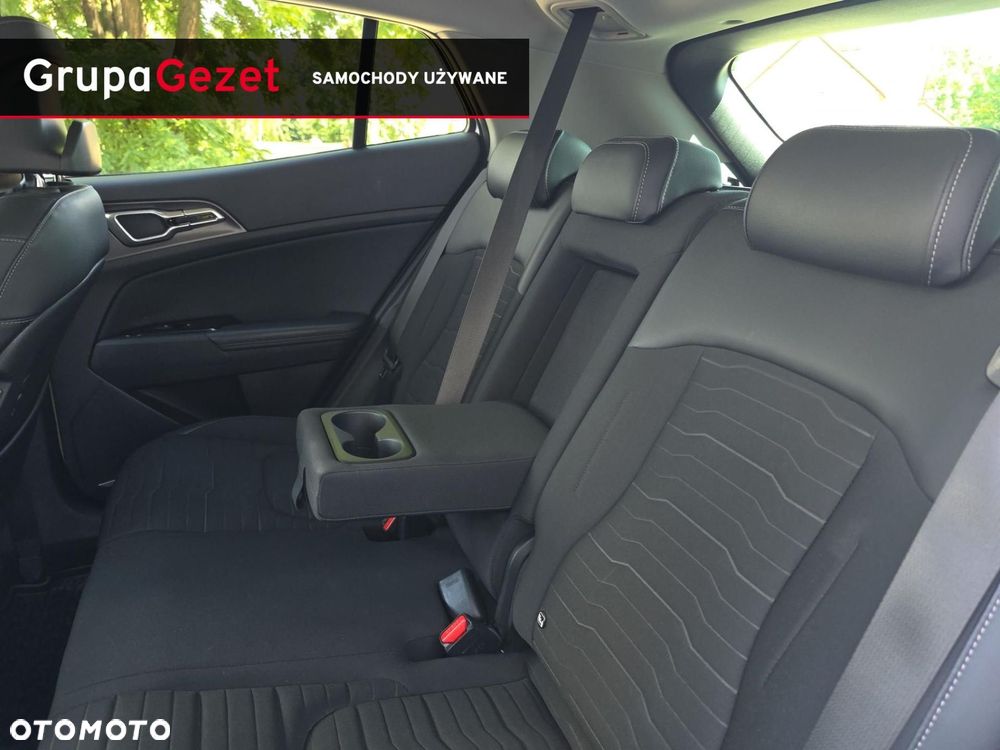 Kia Sportage 1.6 T-GDI HEV Business Line 2WD - 16