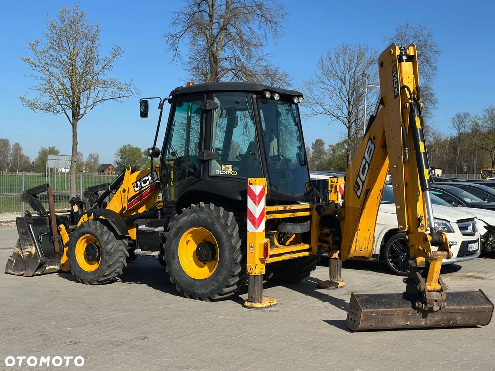 JCB 3CX - 6