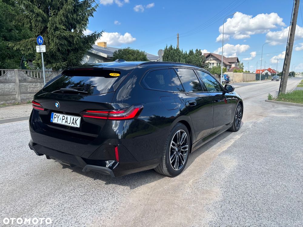 BMW Seria 5 520d mHEV M Sport - 3