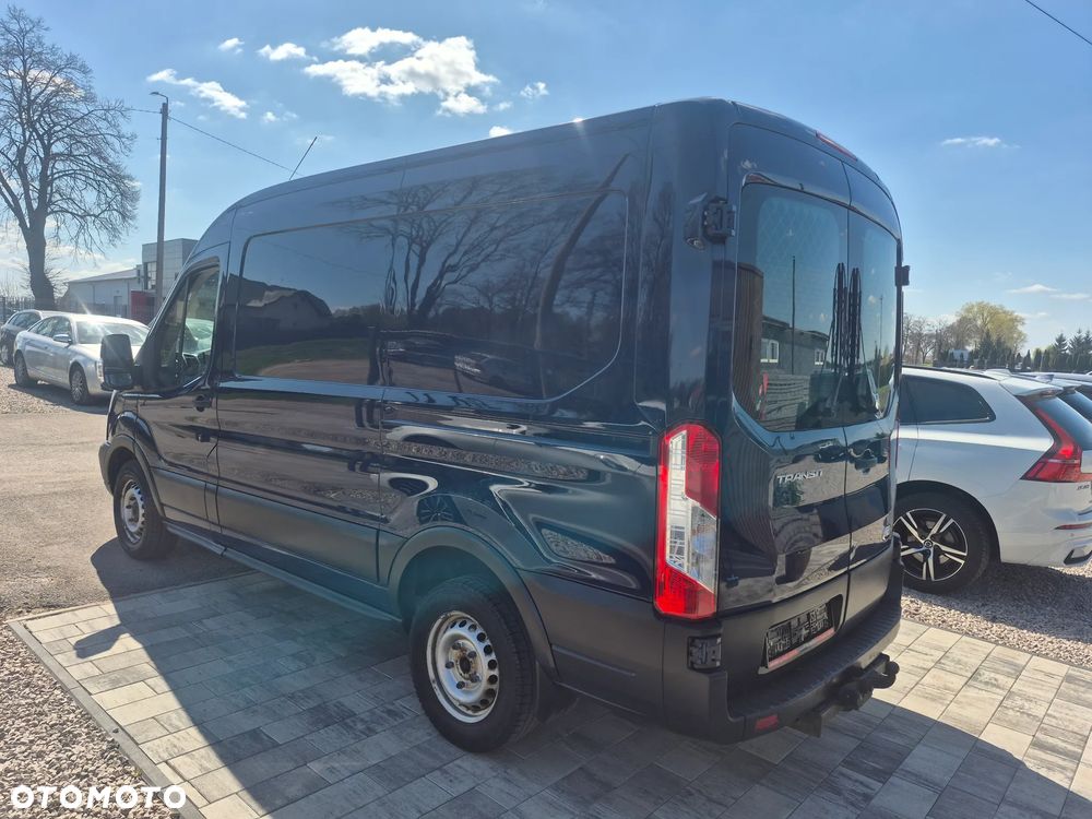 Ford Transit - 13