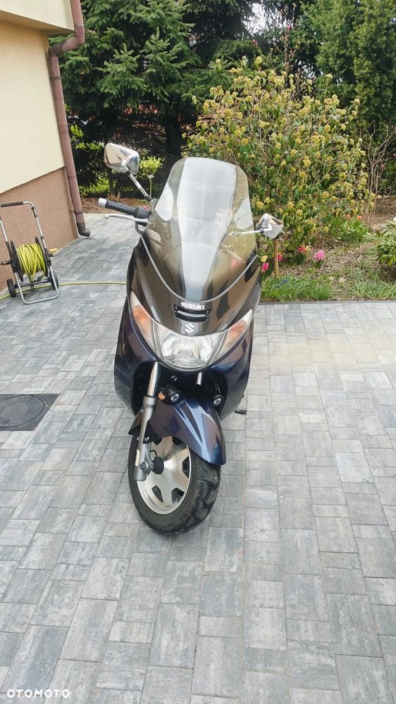 Suzuki Burgman - 1