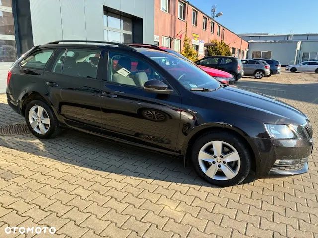 Skoda Octavia 1.4 TSI Ambition DSG - 7