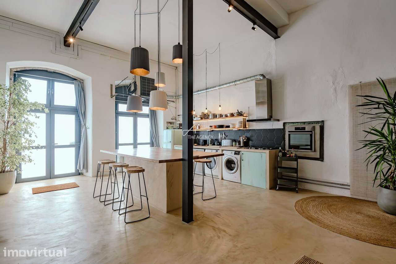 Loft Industrial-Chique: Espaço e Luz em Santa Apolónia - Grande imagem: 4/32