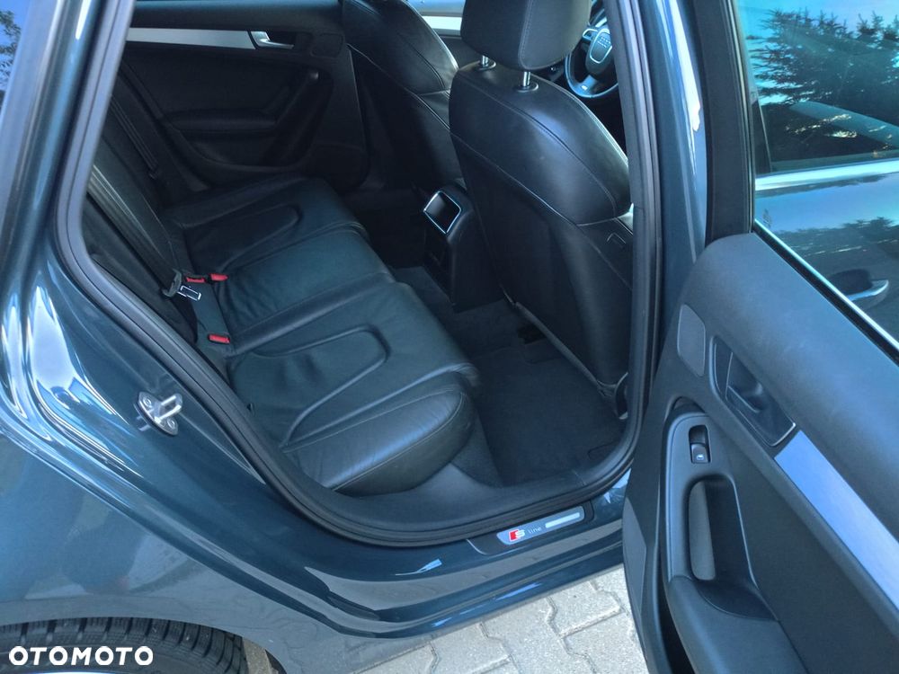 Audi A4 Avant - 16