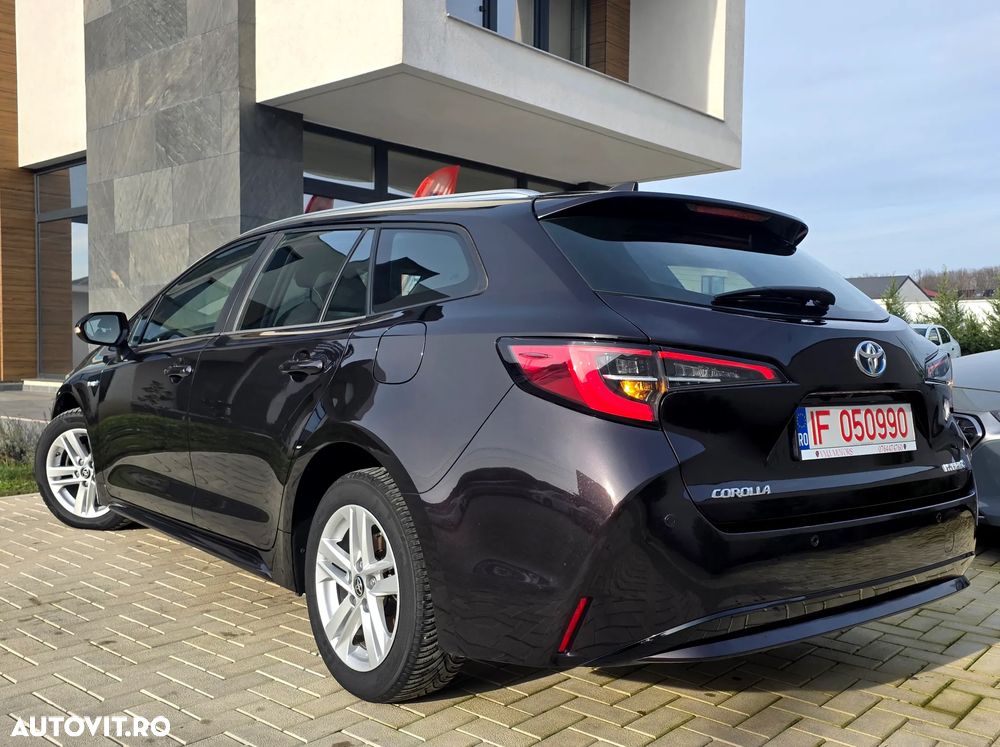 Toyota Corolla 1.8 Hybrid Touring Sports Business Edition - 8