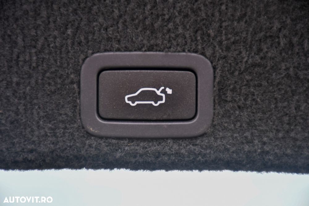 Volvo XC 60 D5 AWD Aut. Summum - 24