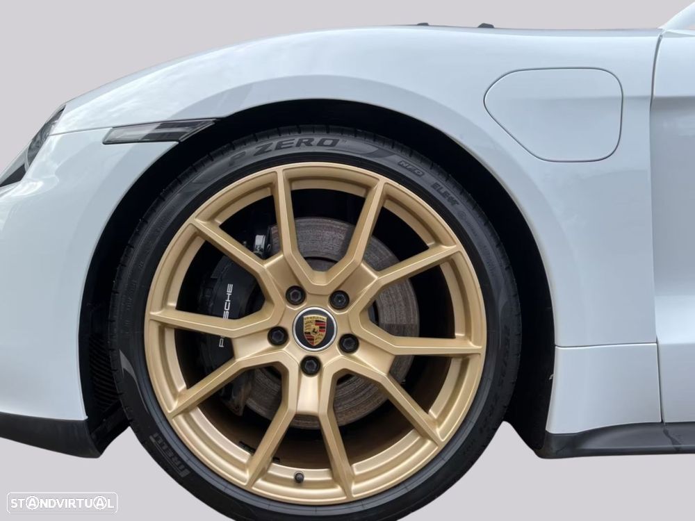 Porsche Taycan Sport Turismo - 5