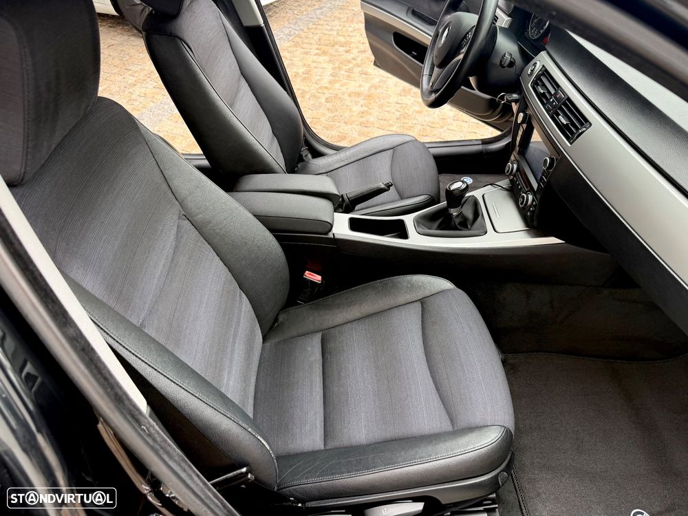 BMW 320 d Sport - 52