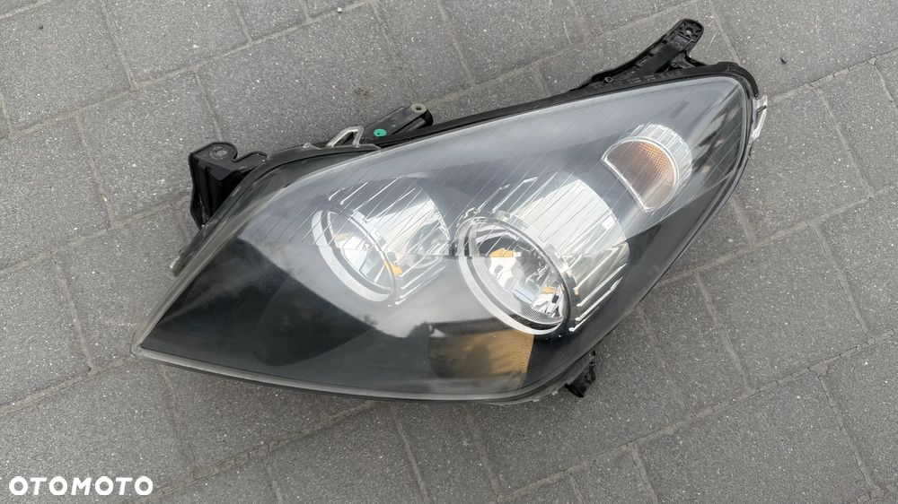 Lampa czarna Lewy PRZÓD OPEL ASTRA H HELLA III 2004-2014 przednia lewa reflektor Hella black - 5