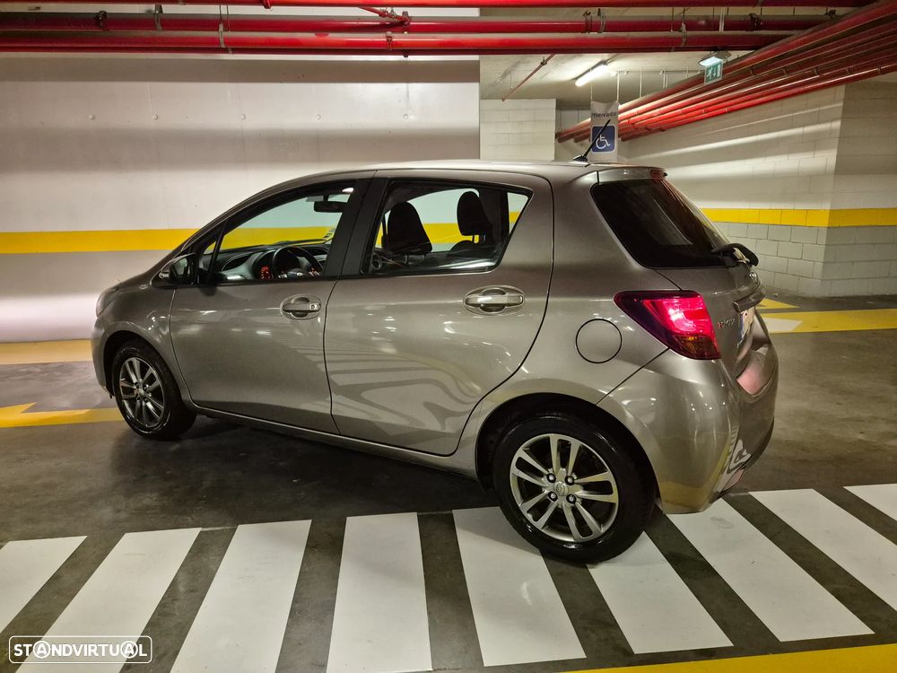 Toyota Yaris 1.0 VVT-i ACtive+AC - 12