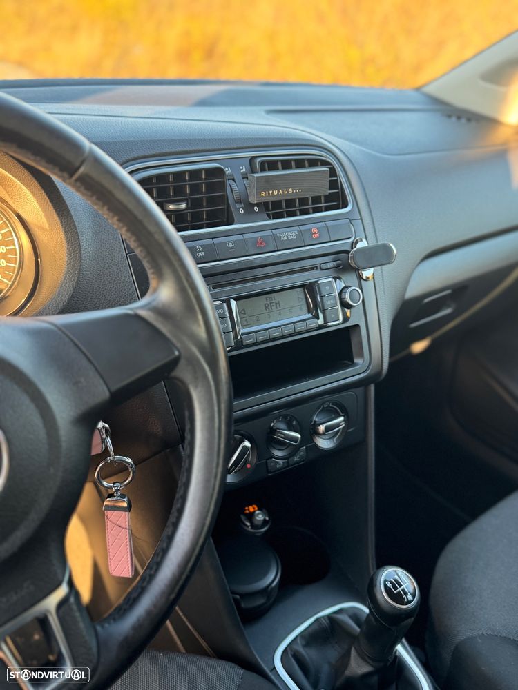VW Polo 1.6 TDI Confortline BlueMotion - 7